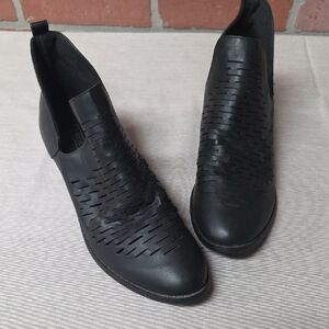 Yoki Black Cutout Ankle Booties